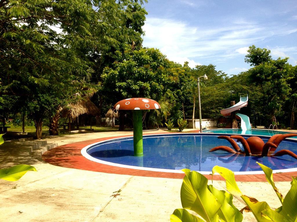 Hotel Villas Magen El Remate Exterior foto